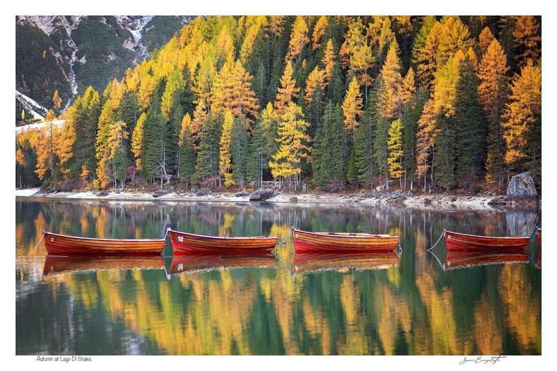 Autumn at lago di Braies